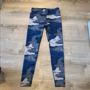 Adorable Women’s Workout Capri Leggings